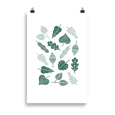 GREEN LEAVES Poster